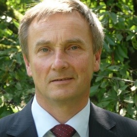 Dr.C Manfred Büchele